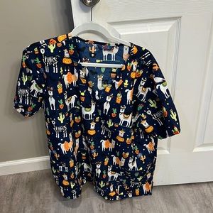 Zikit Halloween llama scrub top!